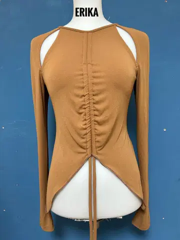 미사용 ERIKA CAVALLINI 티셔츠