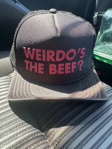 WEIRDO'S THE BEEF? 캡
