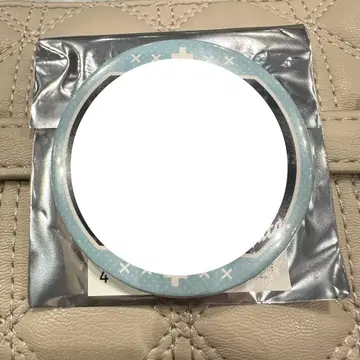 옆집 사카타. 바보 사카타. 사카와 사카와 시쿠레 2025