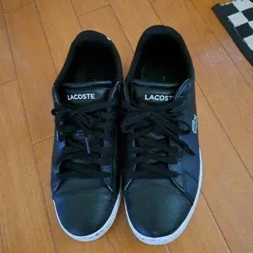 LACOSTE 스니커즈