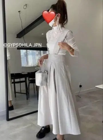 집소필라 gypsoshila 서스펜더 플레어 스커트 토프