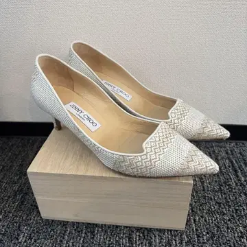 JIMMY CHOO 지미추 펌프스 베이지 23.5~24cm