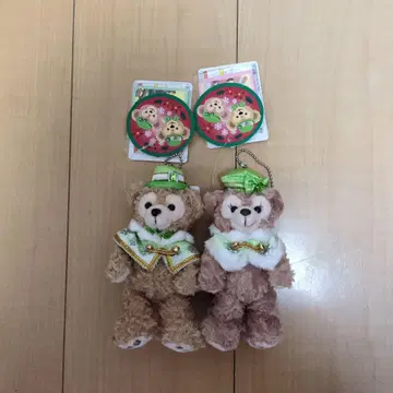 더피, 셰리 메이 스트랩