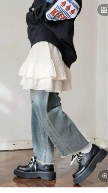 택 포함 새상품 웨이 프릴 미니 스커트