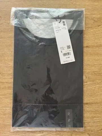 [새상품] UNIQLO+J 수피마 코튼 릴랙스 핏 크루 T 그레이 S