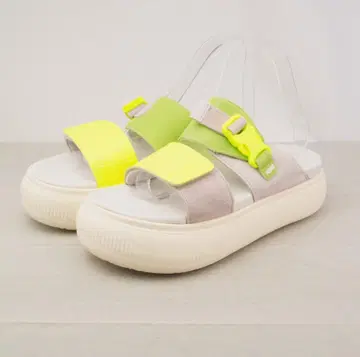 새상품급 PUMA 스웨이드 마유 샌들 우먼 24cm