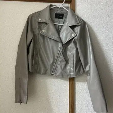 그레이 라이더 자켓 크롭 기장