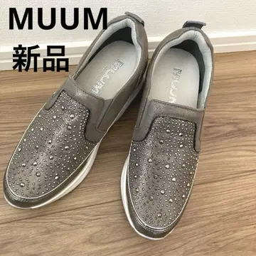 새상품 MUUM 통굽 인힐 슬립온 스니커즈 스틸 S