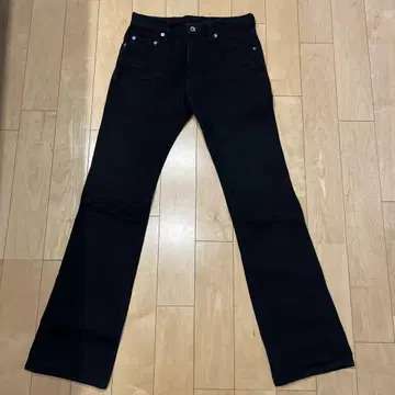 IRON HEART 21oz 부츠 컷 데님 블랙