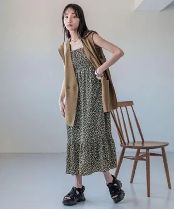 로리즈팜 셔링 원피스