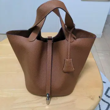 가죽 토트백 브라운