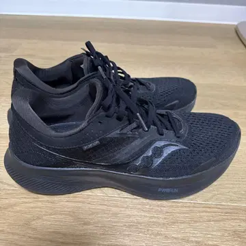 SAUCONY RIDE 16 써코니 27.5cm 블랙