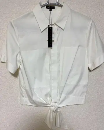 띠어리 블라우스