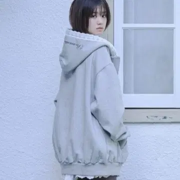 smyeon 레이스 컴팩트 지퍼 후디 그레이