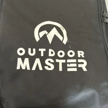 OUTDOOR MASTER 캐스터가 포함된 골프 트래블 케이스