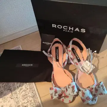 ROCHAS 로샤스 스카이블루 샌들 미사용 새상품