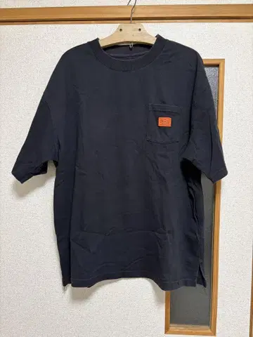 RVCA 티셔츠
