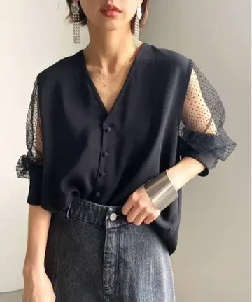 2WAY DOT SLEEVE BLOUSE 블랙