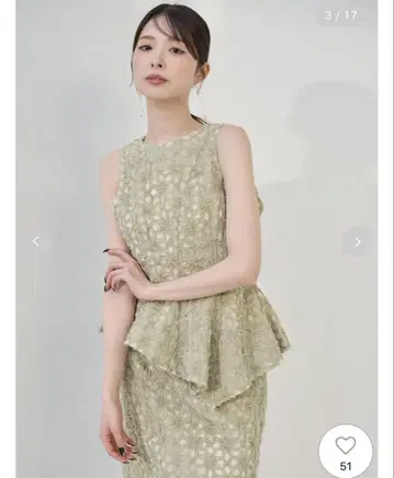 플라워 자수 메쉬 블라우스