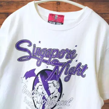 CREAM SODA 크림 소다 Singapore Night 티셔츠 S