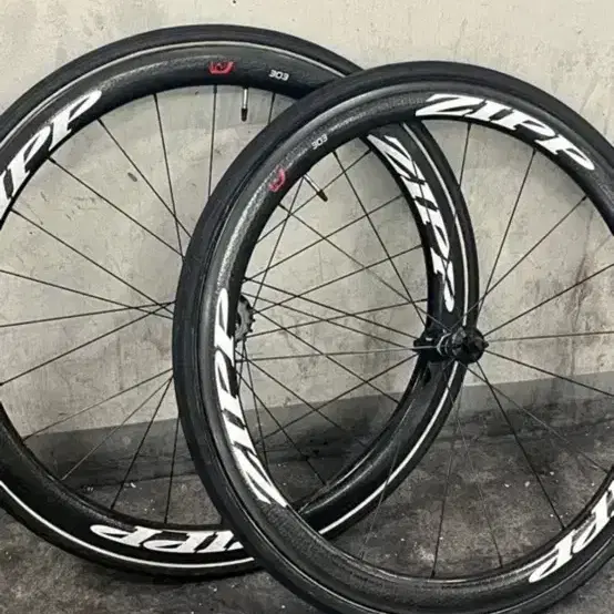 Zipp 303 v3 on Bunjang Global Site.
