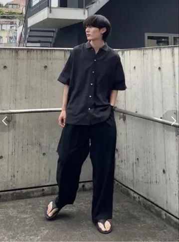 숏 슬리브 셔츠 블랙
