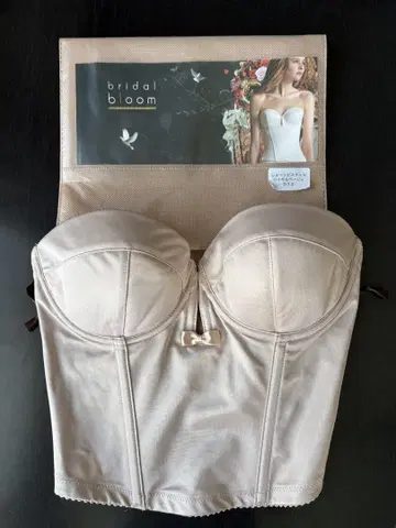 bridal bloom 브라이덜 이너 숏 뷔스티에 베이지 D70