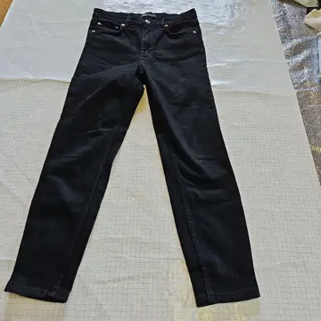 자라 블랙 스키니 데님 EU30