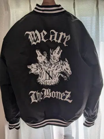 The BONEZ 한정판 스카잔