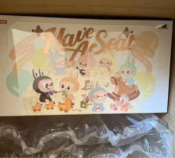 THE MONSTERS Have a Seat 봉제 인형 시리즈