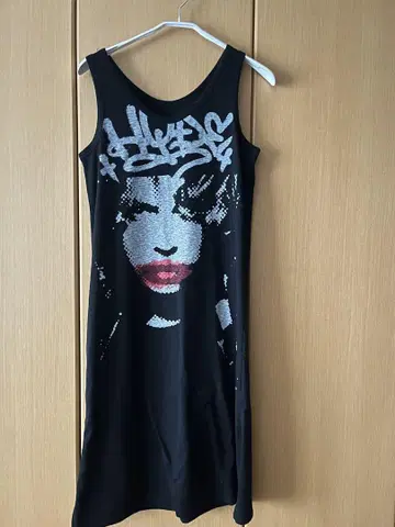 HYDE 라이브 굿즈 슬리브리스 원피스