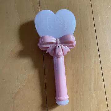 헬로키티 하트형 응원봉