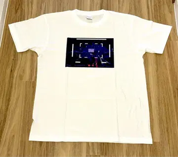 화이트 티셔츠 그래픽 프린트