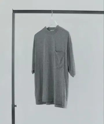 anuke Pocket Over T-shirts