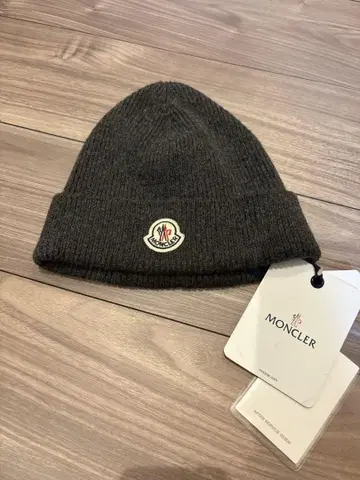 Moncler 니트 모자 그레이