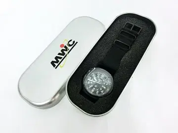 MWC 블랙 아날로그 손목시계 밀리터리 워치