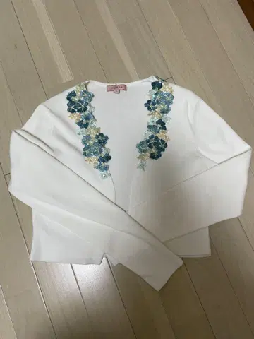 Tocca Joanna Louise Knit 볼레로 M 사이즈