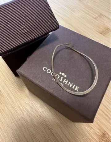 코코슈닉 후프 귀걸이
