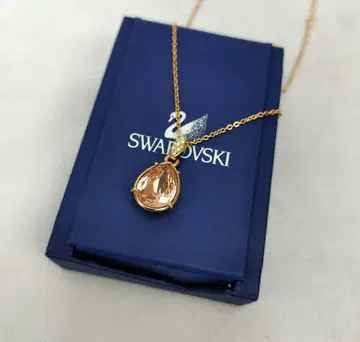 스와로브스키 SWAROVSKI 목걸이 핑크