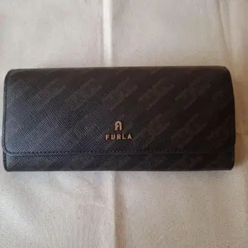 FURLA 장지갑