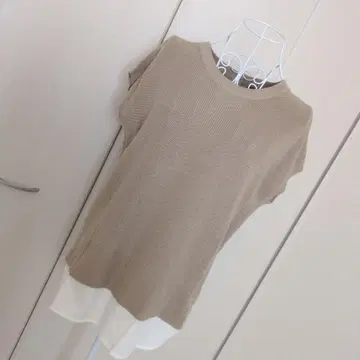 미사용 새상품 택 포함 Aga 레이어드 스타일 썸머 니트