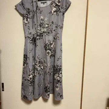 LAURA ASHLEY 꽃무늬 반팔 원피스 무릎 기장 사이즈 13