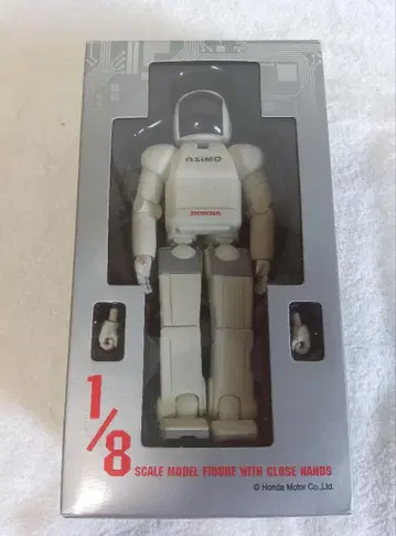 HONDA ASIMO 1/8 스케일 피규어