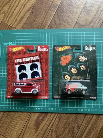 핫휠 THE BEATLS 2대 세트