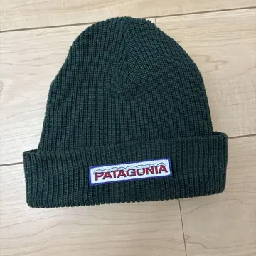 PATAGONIA 다크 그린 니트 모자