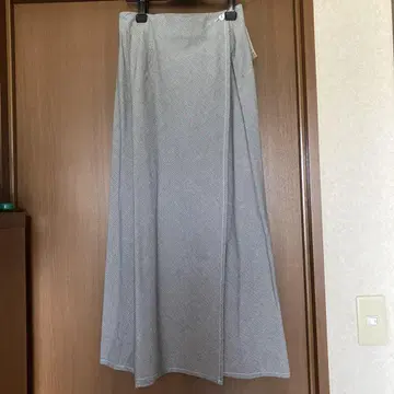 제다르 다렐 체크 무늬 롱 랩스커트