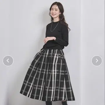 유나이티드 애로우즈 타프타 개더 스커트 36
