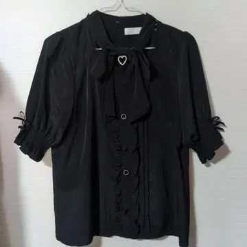 리즈리사 블라우스 반팔 블랙