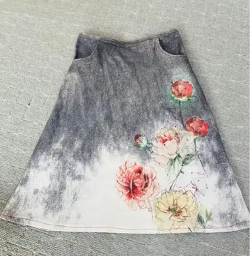 IKUKO 이쿠코 보타니컬 플라워 프린트 스커트