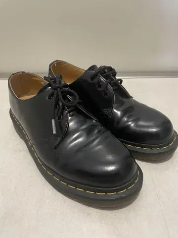 Dr.Martens 3홀 UK8 (27cm)